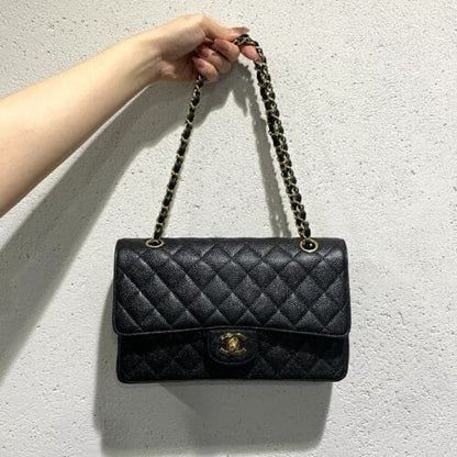 CHANEL Shoulder Bag Black